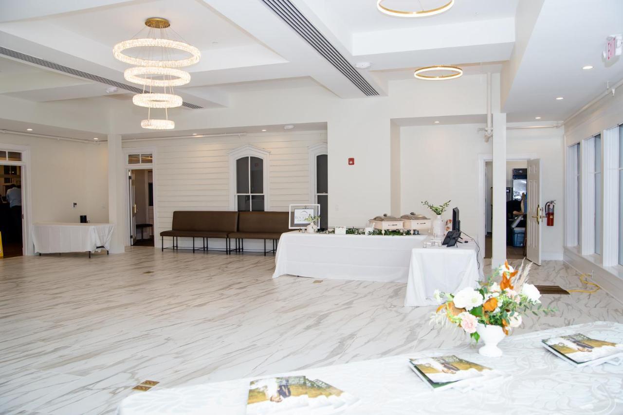 The Colonial Inn Hillsborough Εξωτερικό φωτογραφία