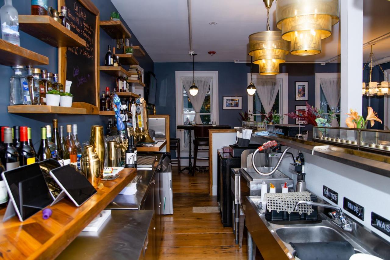 The Colonial Inn Hillsborough Εξωτερικό φωτογραφία